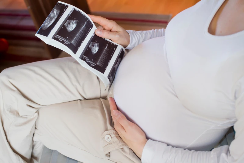 Twin Pregnancy: What to Expect, Risks and Delivery Options